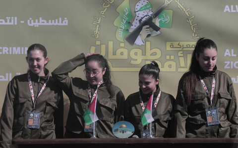 Einige Geiseln haben laut Israels Armee im Gazastreifen keine medizinische Behandlung erhalten. - Foto: Moamen Qreiqea  Apaimages/APA Images via ZUMA Press Wire/dpa