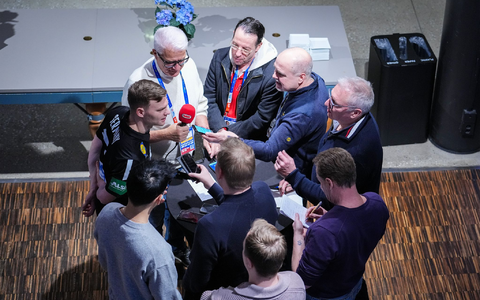 Alfred Gislason will trotz des vorzeitigen WM-Scheiterns als Bundestrainer weitermachen. - Foto: Soeren Stache/dpa Alfred Gislason will trotz des vorzeitigen WM-Scheiterns als Bundestrainer weitermachen. - Foto: Soeren Stache/dpa