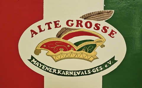 POL-PDMY: Diebstahl von Magnettafeln der Karnevalsgesellschaft Alte Grosse - Zeugen gesucht - Foto: presseportal.de