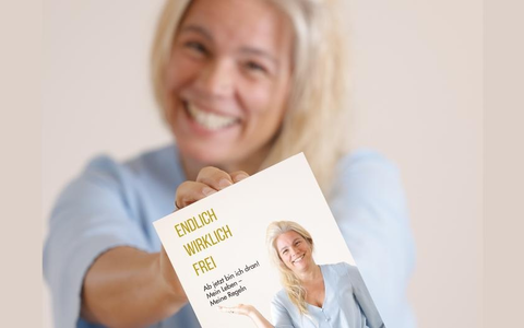 Buchempfehlung für innere Freiheit und persönliches Wachstum: ENDLICH WIRKLICH FREI von Monja Berardinucci-Jost - Foto: presseportal.de