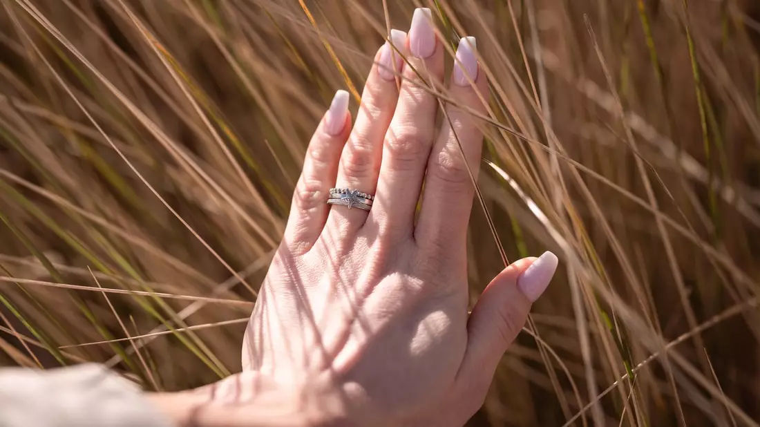 Deichbrise: Maritimer Schmuck, der das Küstenfeeling in den Alltag bringt - Bild: presseportal.de