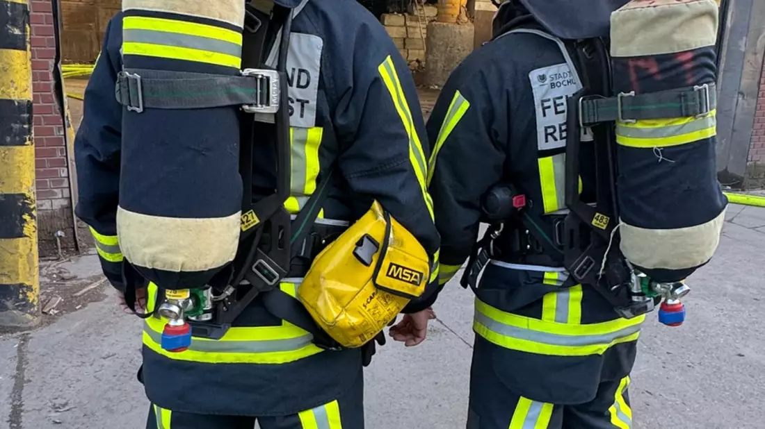 FW-BO: Brand in einem Sperrmüllschredder - Bild: presseportal.de
