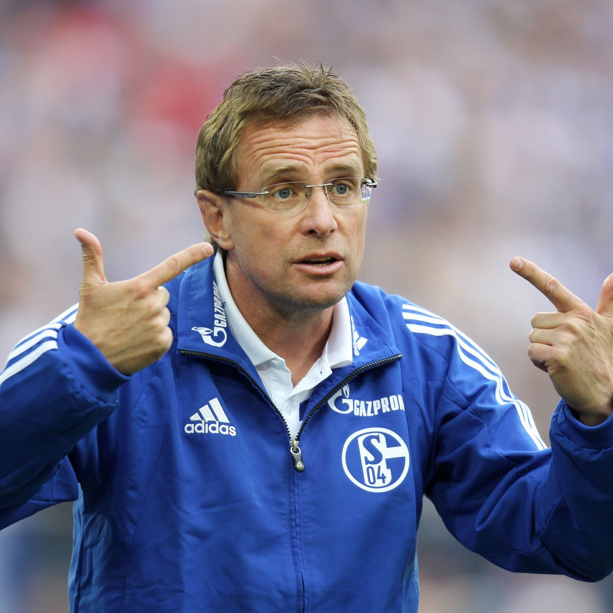 Rangnick war in der Vergangenheit Trainer vom Dortmunder Erzrivalen Schalke 04. - Foto: Rolf Vennenbernd/dpa