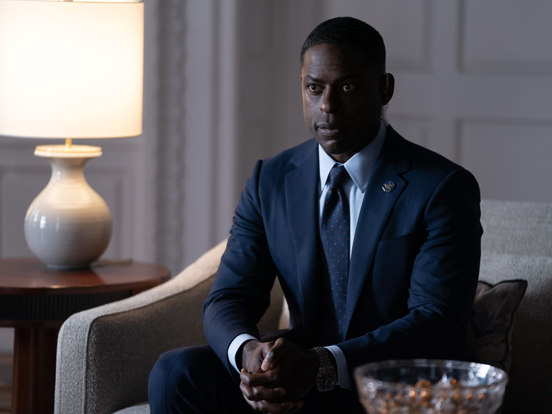 Sterling K. Brown als Agent des Secret Service in der neuen Thriller-Serie «Paradise» bei Disney+. - Foto: Disney+/dpa