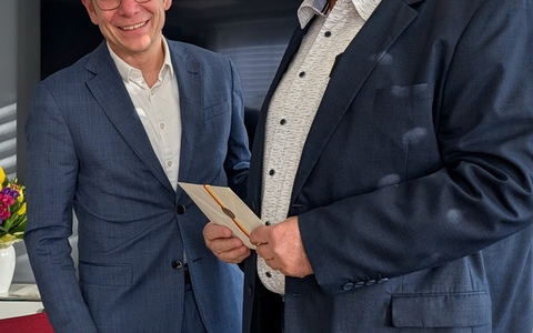 FW-WRN: Verabschiedung des langjährigen Brandschutztechnikers Heinz Westbomke - Foto: presseportal.de