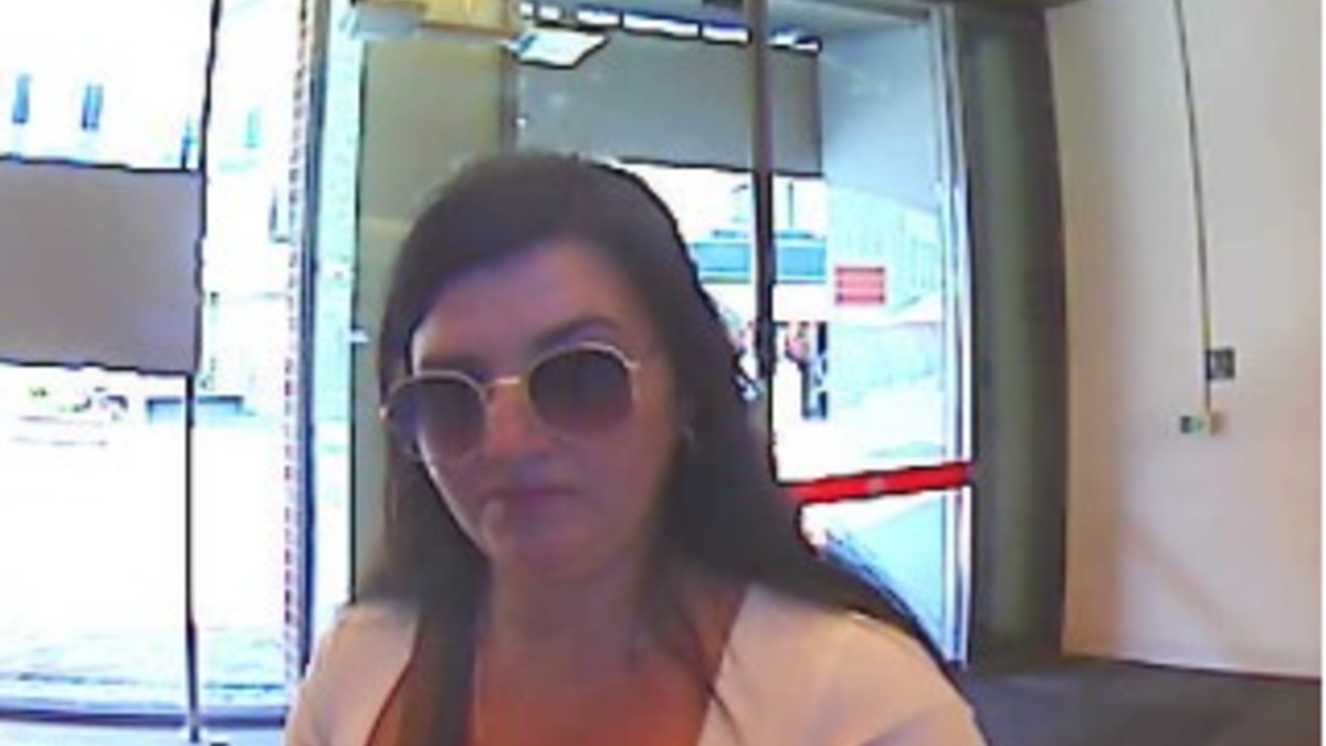 POL-EL: Nordhorn - Täterin nach Diebstahl gesucht (mit Foto) - Foto: presseportal.de