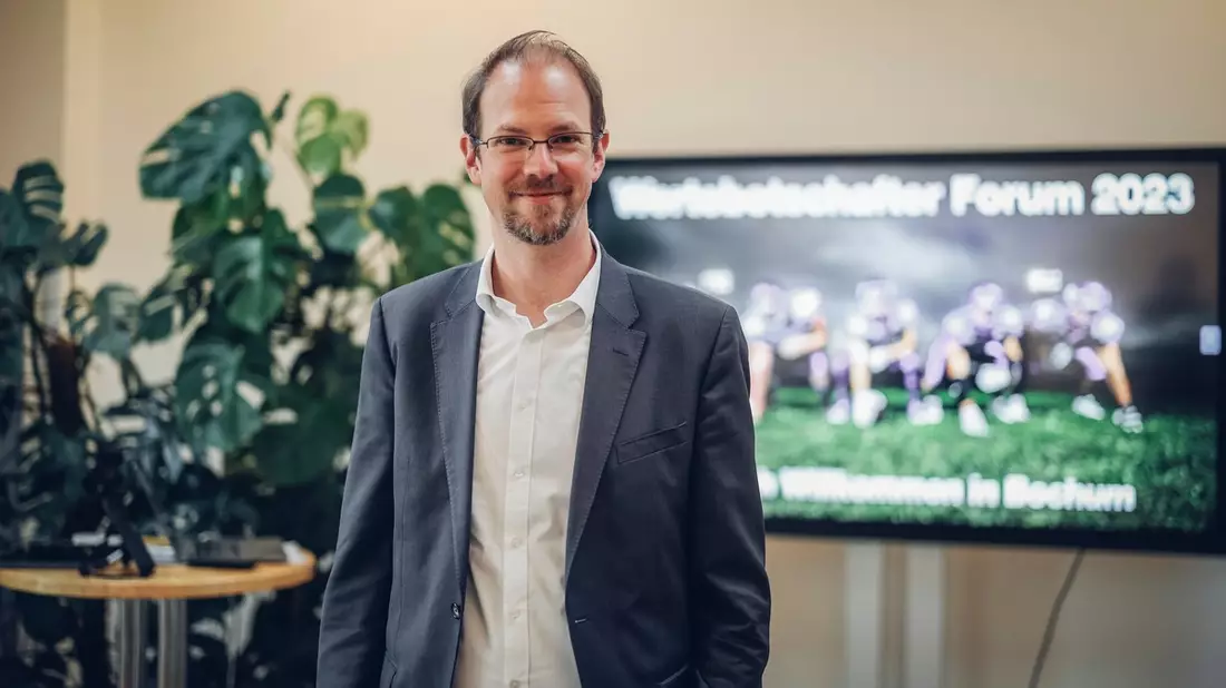 Stefan Vahldieck von der Wertebotschafter GmbH & Co. KG: Warum eine gute Wirtschaftsberatung für jeden wichtig ist - Bild: presseportal.de