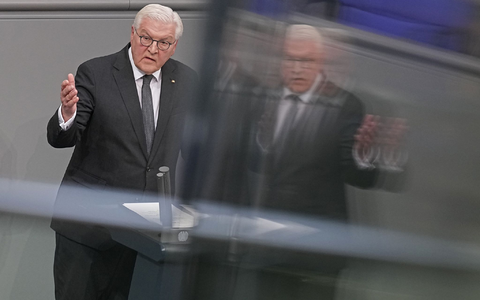 Der Bundespräsident spricht im Bundestag eine eindringliche Warnung aus.  - Foto: Michael Kappeler/dpa