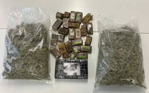 ZOLL-S: Gemeinsame Pressemitteilung der Staatsanwaltschaft Stuttgart und des Zollfahndungsamts Stuttgart / Kiloweise Drogen sichergestellt und mehrere Tatverdächtige festgenommen. - Foto: presseportal.de