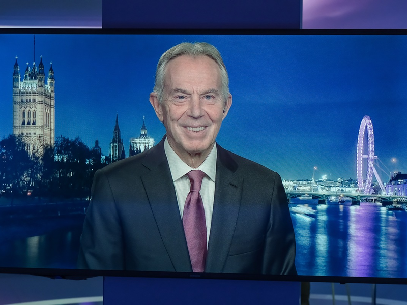 Tony Blair bei „maischberger“: Regierungen müssen technologischen Wandel nutzen – aber IT-Unternehmen auch regulieren - Foto: presseportal.de