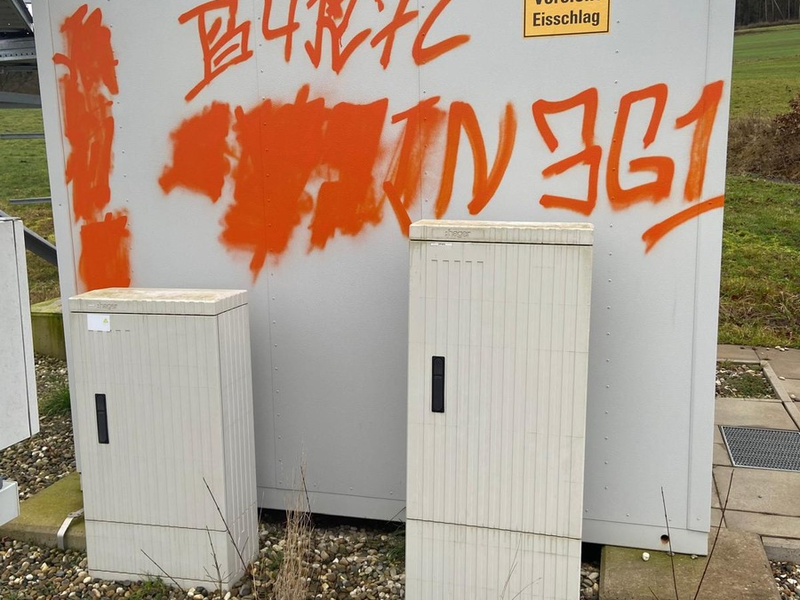 POL-OH: Einbruch in Wohnhaus - Sachbeschädigung an Schulgebäude - Zeugenaufruf nach Sachbeschädigungen durch Graffiti - Foto: presseportal.de