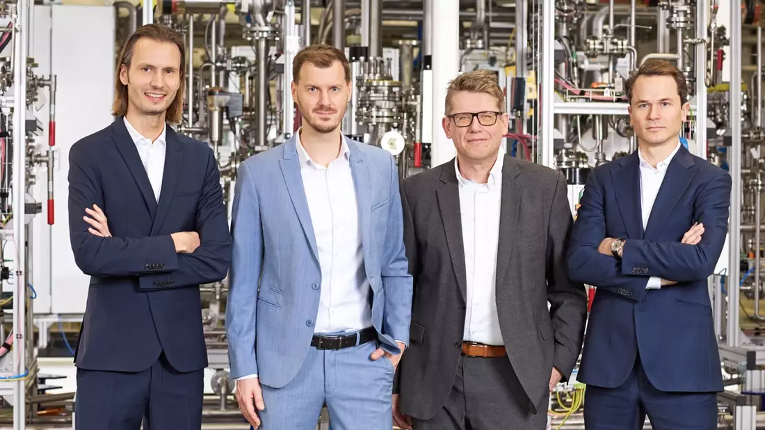 E-Fuel-Produzent INERATEC schließt Finanzierungsrunde über 70 Millionen Euro mit der Europäischen Investitionsbank und Breakthrough Energy Catalyst ab - Bild: presseportal.de