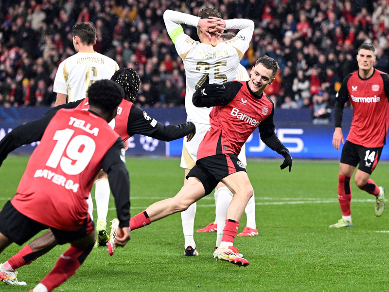 Bayer Leverkusen umgeht durch das 2:0 gegen Sparta Prag die Playoffs und steht direkt im Achtelfinale. - Foto: Federico Gambarini/dpa