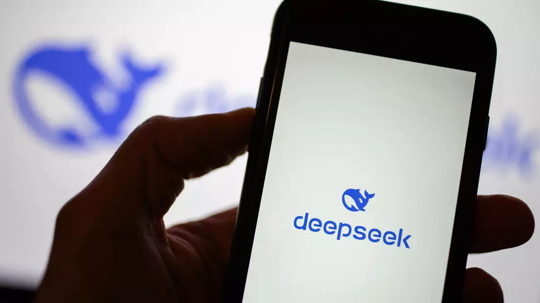 DeepSeek braucht viel weniger Rechenleistung als andere Sprachmodelle, die Entwicklung aus China ließ den Börsenwert des Chip-Konzerns Nvidia einbrechen (Symbolbild).  - Bild: Onur Dogman/SOPA Images via ZUMA Press Wire/dpa