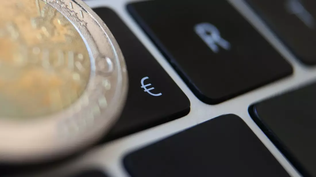 Ob er kommt und wann, ist noch unklar: Der digitale Euro (Symbolbild) - Bild: Karl-Josef Hildenbrand/dpa