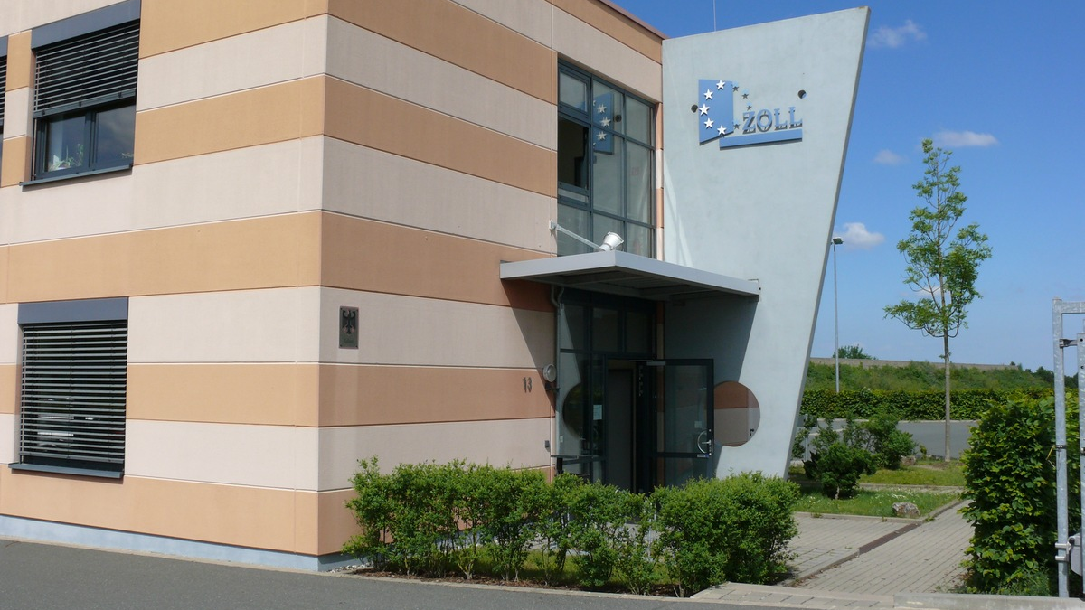 HZA-N: 20 Jahre Zollamt Erlangen - Tennenlohe - Foto: Zoll, presseportal.de