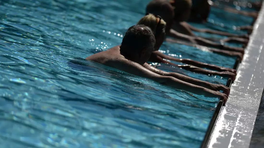 Die Mitgliedschaft im Fitnessstudio kann nach einem neuen Urteil des Bundesfinanzhofs nicht von der Steuer abgesetzt werden. Das gilt auch, wenn Patienten dort ein vom Arzt verschriebenes Training absolvieren. (Illustration) - Bild: picture alliance / dpa
