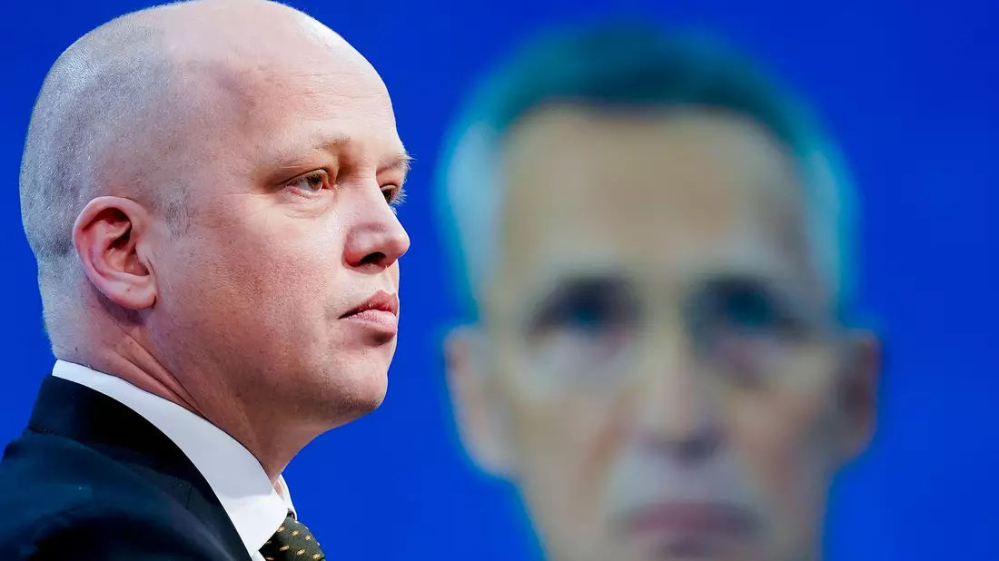 Die Zentrumspartei um Finanzminister Trygve Slagsvold Vedum schert aus der Regierung aus. (Archivbild) - Bild: Terje Bendiksby/NTB/dpa
