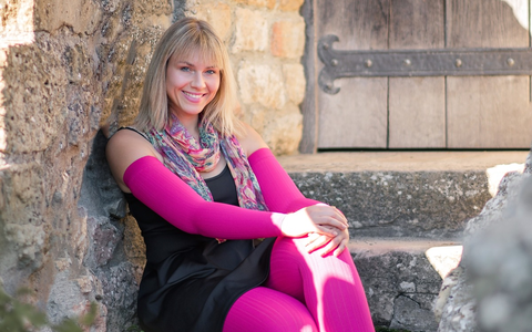 Eine Liposuktion ist kein Allheilmittel! Lipödem-Patientin Tina Schwarz berichtet über ihre Erfahrungen - Foto: presseportal.de