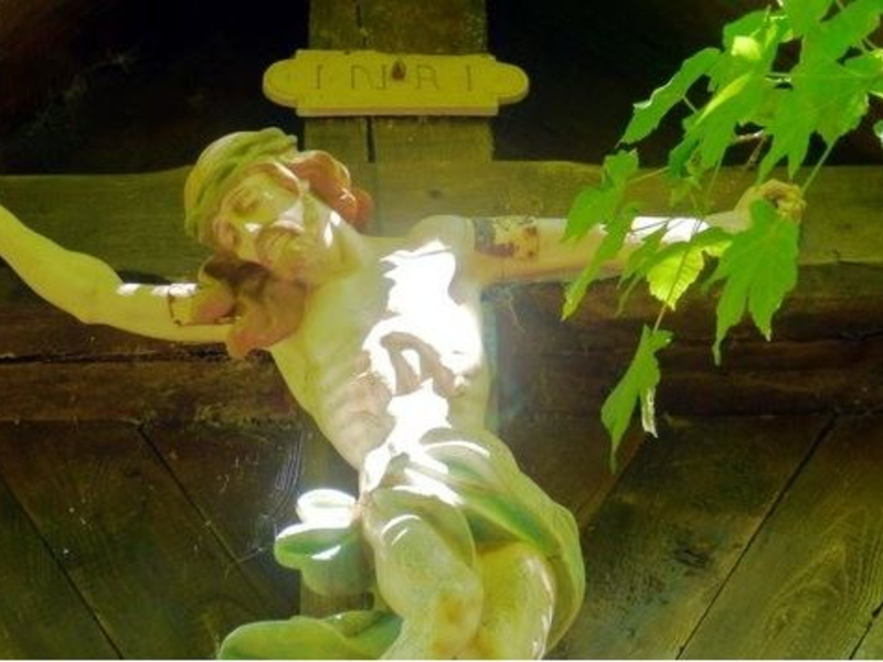 POL-KN: (Gütenbach, Schwarzwald-Baar-Kreis) Handgeschnitzter Jesus-Korpus entwendet - Polizei bittet um Hinweise (07.01.2025) - Foto: presseportal.de