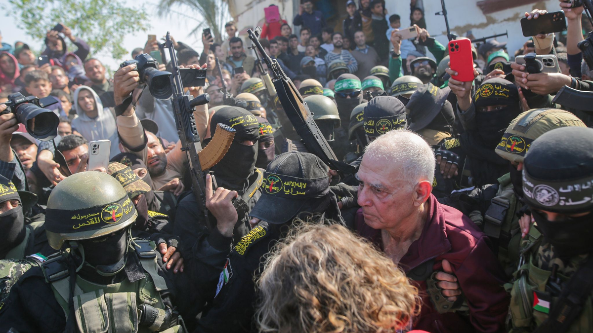 Schäden in Krankenhaus im Gazastreifen.  - Foto: Jehad Alshrafi/AP/dpa