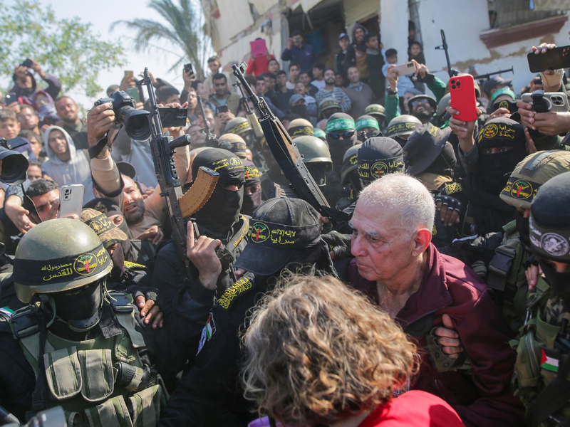 Schäden in Krankenhaus im Gazastreifen.  - Foto: Jehad Alshrafi/AP/dpa
