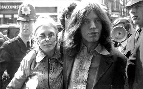 Er sei so traurig, von ihrem Tod zu erfahren, teilte der SĂ€nger der Rolling Stones in sozialen Medien mit. - Foto: UPI/dpa Er sei so traurig, von ihrem Tod zu erfahren, teilte der SĂ€nger der Rolling Stones in sozialen Medien mit. - Foto: UPI/dpa