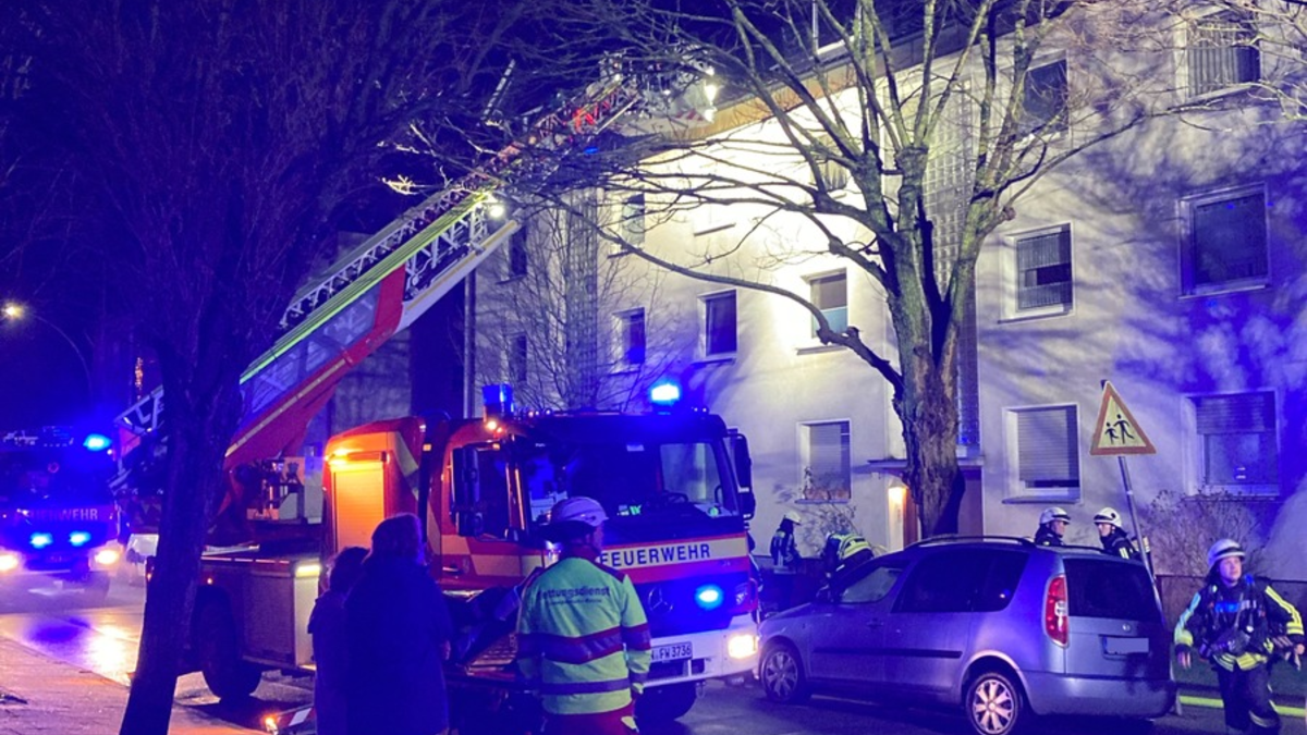 FW-EN: Nächtlicher Küchenbrand - Rauchmelder weckt Bewohner und verhindert Schlimmeres - Foto: presseportal.de