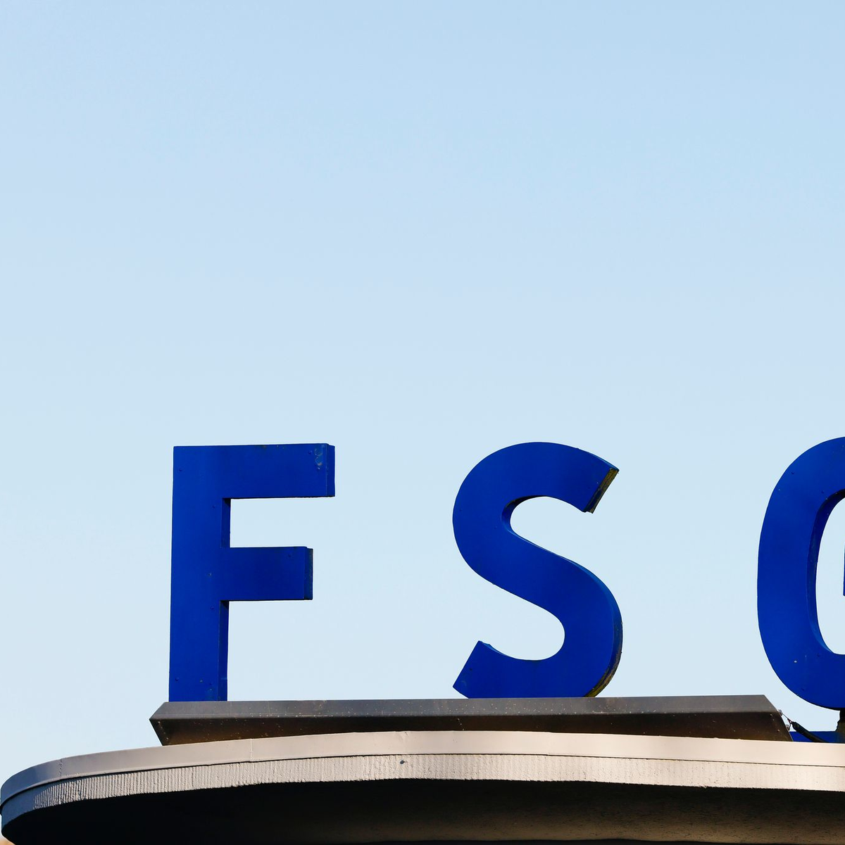 Auch die FSG-Werft hat einen neuen Besitzer. (Symbolbild) - Foto: Frank Molter/dpa