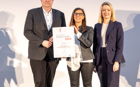 Hochschule und Familie - Foto: Harald Schlossko über pressetext.de