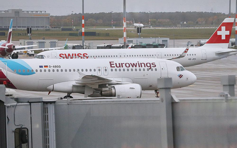 Flugzeuge von Eurowings und Swiss (Archiv) - Foto: über dts Nachrichtenagentur