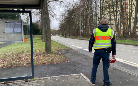 POL-KS: Verkehrskontrolle durch Revier Nord: Autofahrer beleidigt Polizisten; verbotenes Springmesser sichergestellt - Foto: presseportal.de
