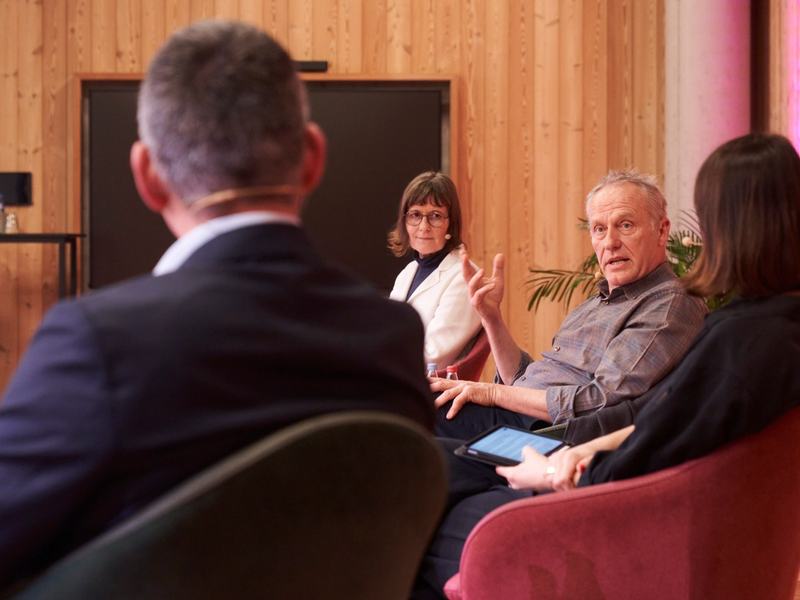 #SymbadischDemokratisch / Christian Streich und Unternehmen reden Klartext: Demokratie braucht Engagement - von allen! - Foto: presseportal.de