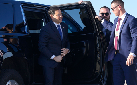 Rubios erste Auslandsreise führt ihn nach Mittelamerika. - Foto: Mark Schiefelbein/Pool AP/AP/dpa