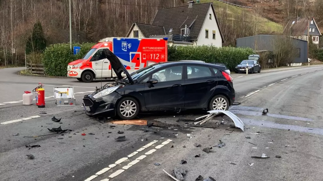 POL-GM: Verkehrsunfall fordert zwei Verletzte - Bild: presseportal.de