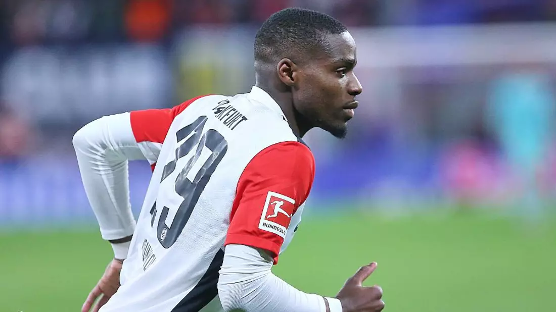 Niels Nkounkou (Eintracht Frankfurt) (Archiv) - Bild: über dts Nachrichtenagentur
