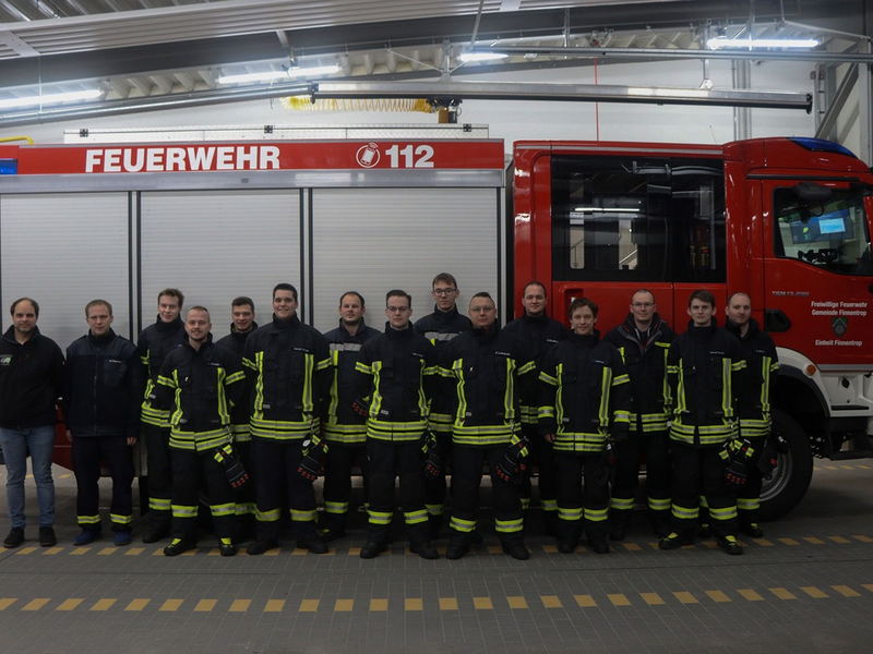 FW Finnentrop: Neue Atemschutzgeräteträger für die Feuerwehr der Gemeinde Finnentrop - Foto: presseportal.de