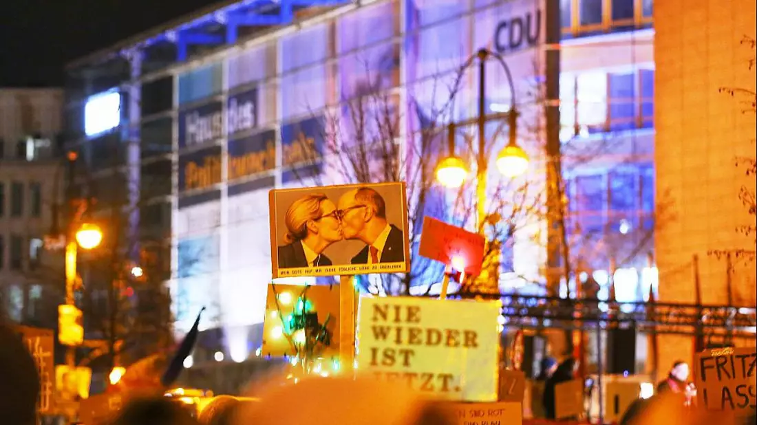 Demo vor der CDU-Parteizentrale am 02.02.2025 - Bild: über dts Nachrichtenagentur