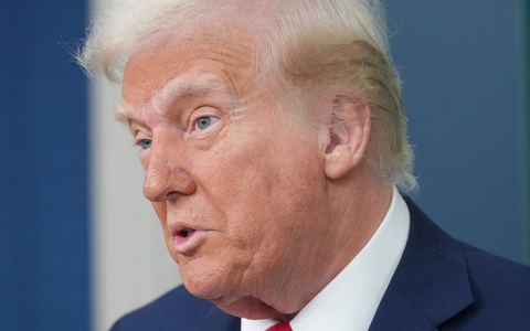 «Ich denke, beide Seiten wollen Fairness» - sagt der US-Präsident zum Auftakt seines Treffens mit der Kommissionspräsidentin. (Archivbild) - Foto: Jacquelyn Martin/AP/dpa