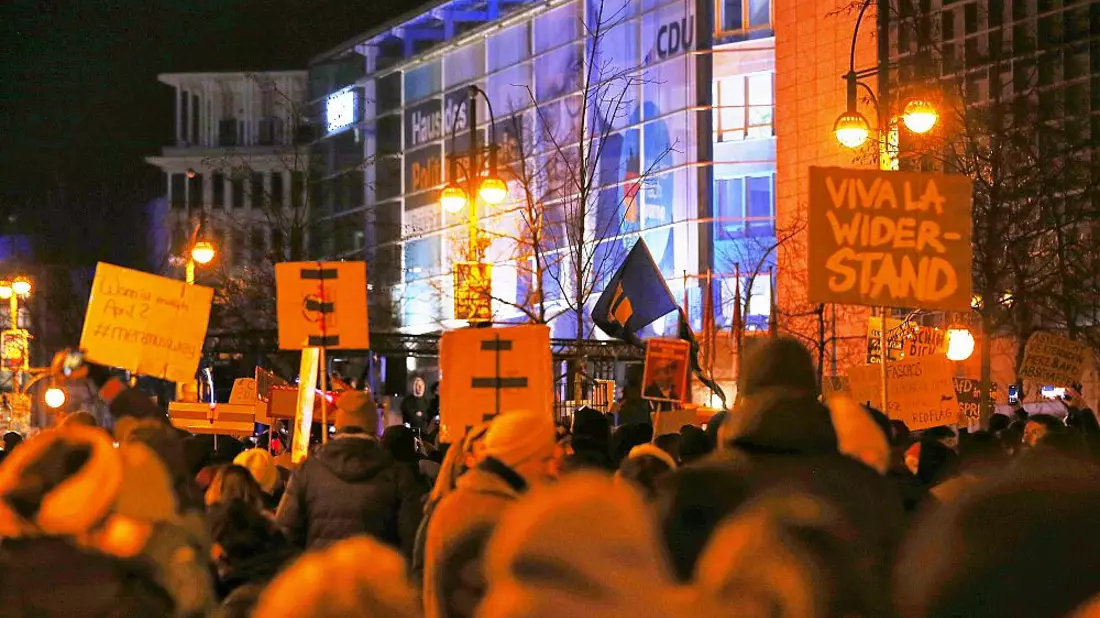Demo vor der CDU-Parteizentrale am 02.02.2025 - Bild: über dts Nachrichtenagentur