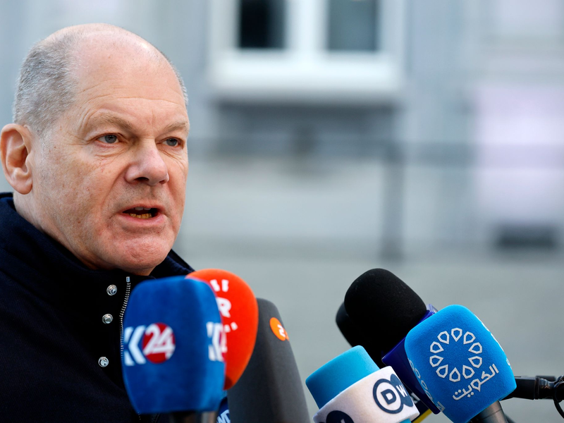 Die EU-Führungsspitzen berieten darüber, wie mehr Geld in europäische Rüstung investiert werden kann.   - Foto: Geert Vanden Wijngaert/AP/dpa