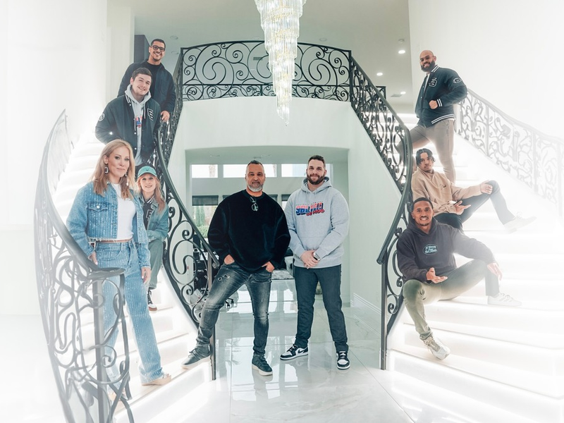 Football Bromance Hype House: Die perfekte Einstimmung auf den Super Bowl LIX - Foto: presseportal.de