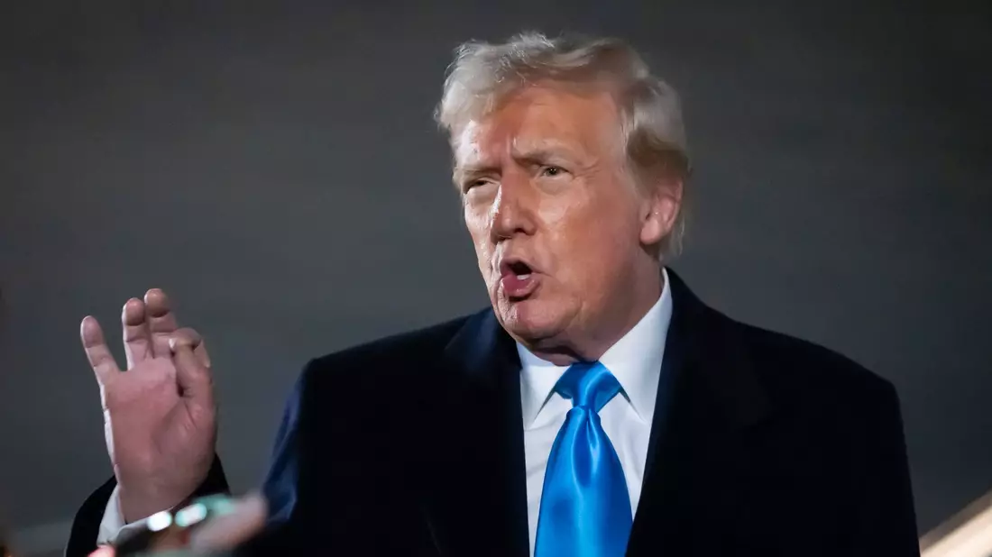 Trump will auch die EU-Partner mit Handelszöllen überziehen.  - Bild: Ben Curtis/AP/dpa
