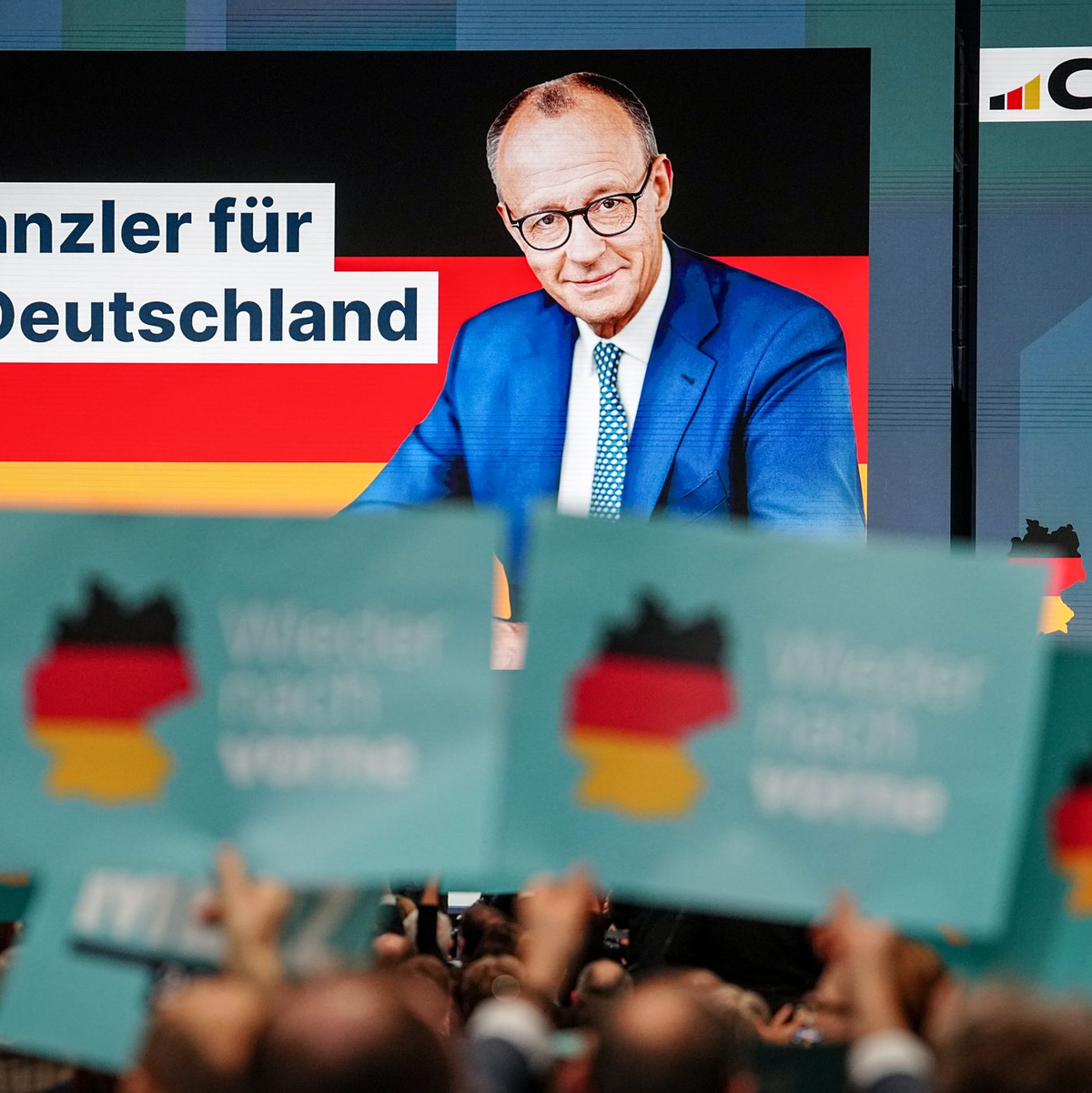 CDU-Chef Merz eröffnete den Parteitag. - Foto: Kay Nietfeld/dpa