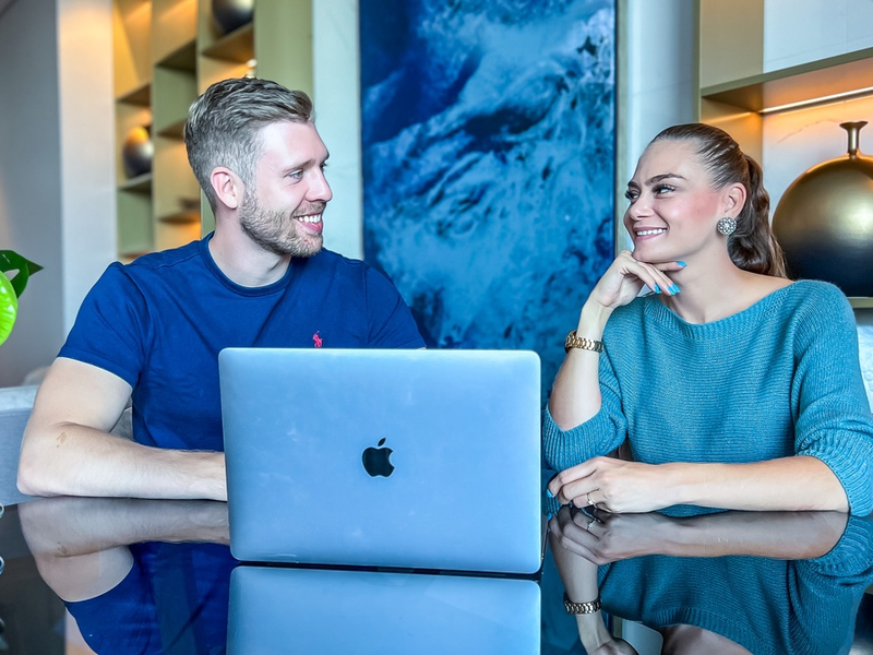 SHRS Consulting feiert 1.000 Absolventen: Das steckt hinter Deutschlands erfolgreichster Door2Door-Ausbildung - Foto: presseportal.de