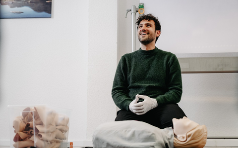 Erste Hilfe in Unternehmen: PRIMEROS erklärt, warum regelmäßige Schulungen für Ersthelfer so wichtig sind - Foto: presseportal.de