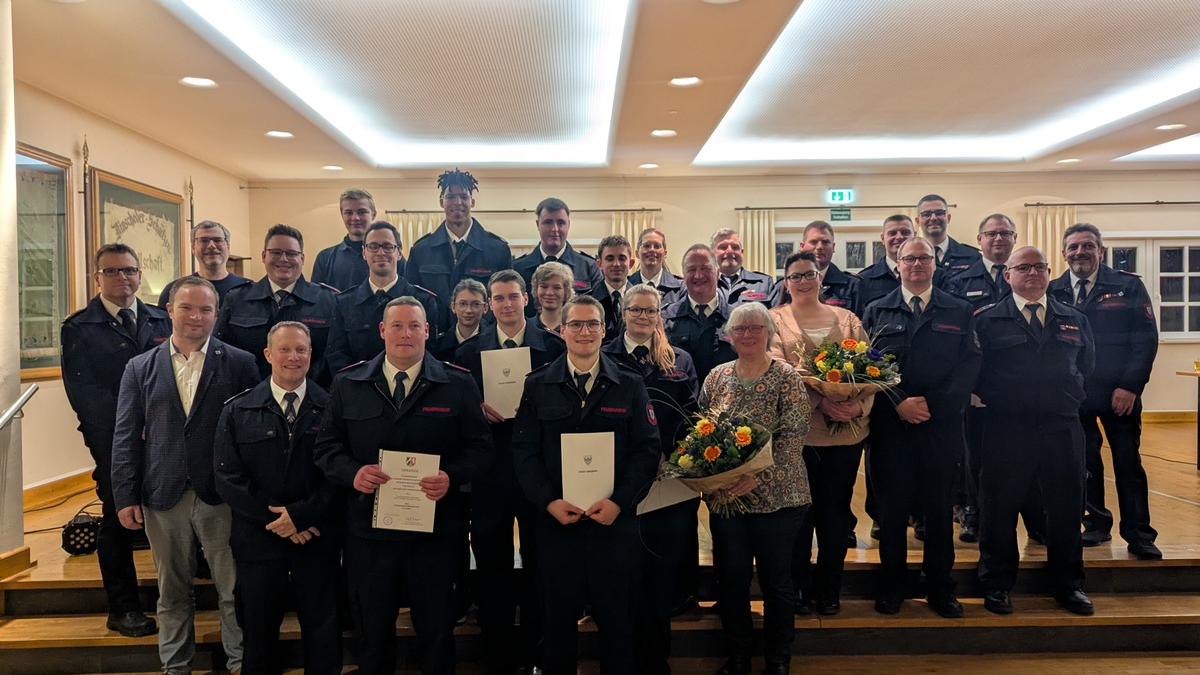 FW-AR: Zukunftsweisende Agathafeier in Oeventrop gefeiert - Foto: presseportal.de