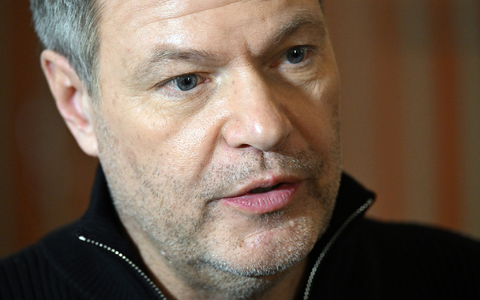 Sucht das Gespräch mit Kanada über US-Zölle: Wirtschaftsminister Robert Habeck (Archivbild) - Foto: Federico Gambarini/dpa