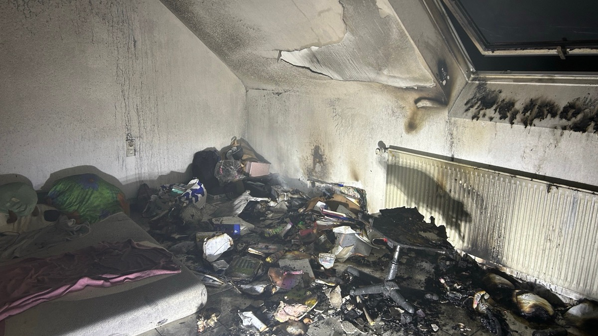 POL-PDKL: Zimmerbrand in Mehrfamilienhaus - Foto: presseportal.de