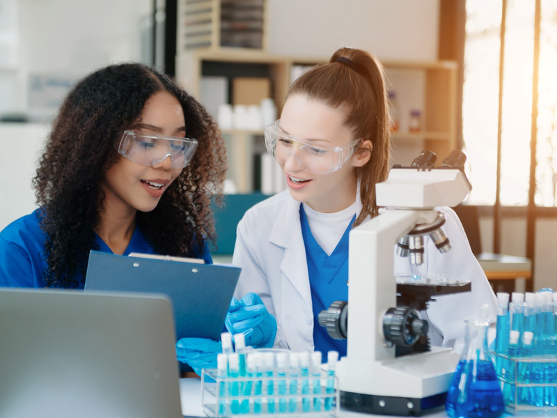 Neue Bachelorstudiengänge - Foto: Shutterstock über pressetext.de